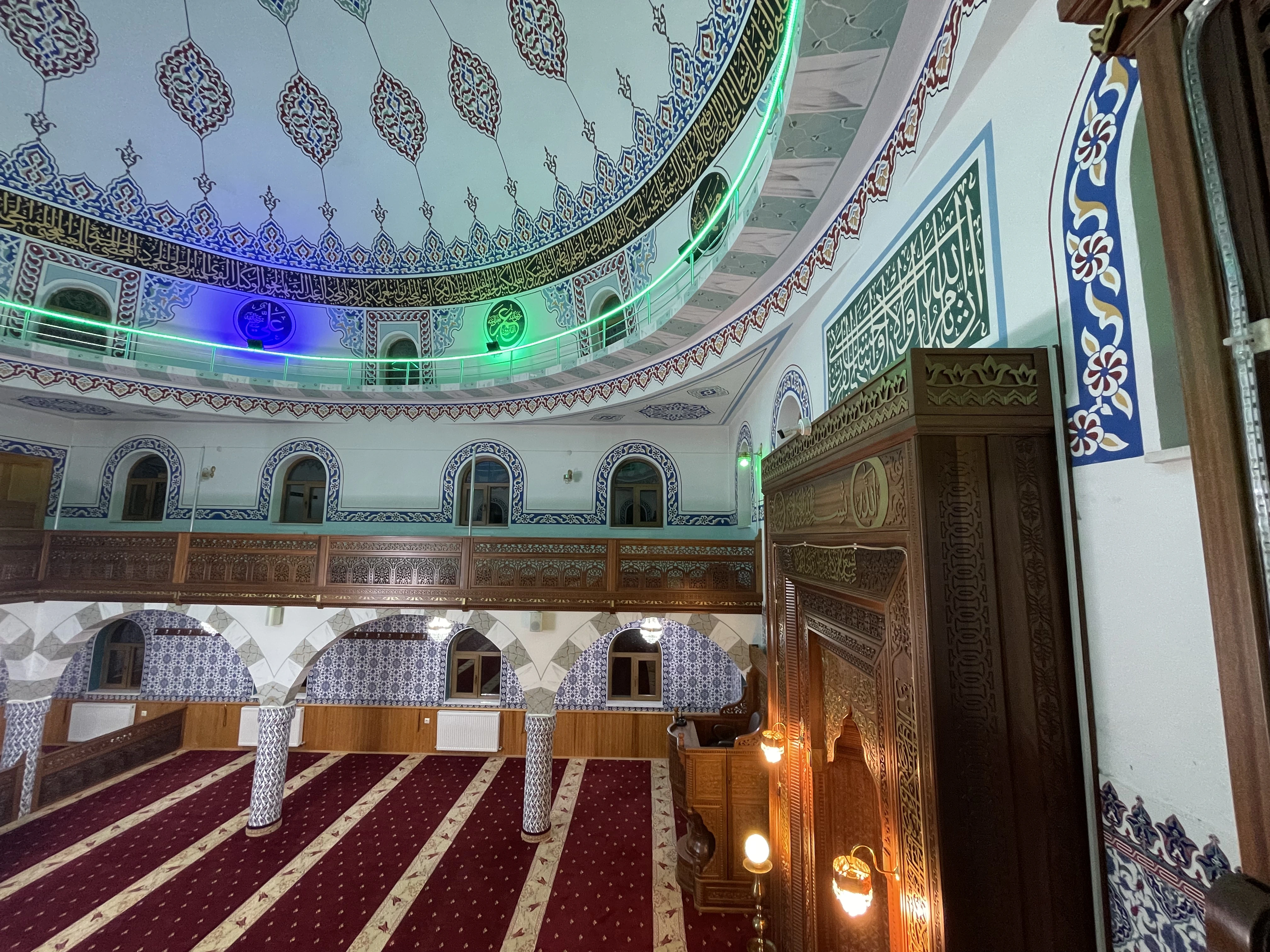 Cami inşaatından bir fotoğraf